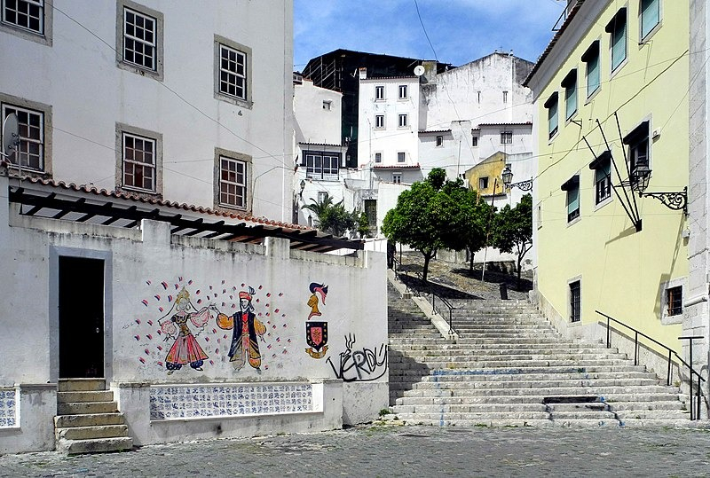 Barrio de Alfama en Lisboa /wikipediacommons