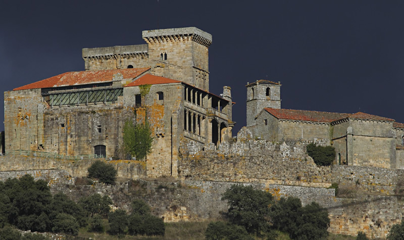 Castillo de Monterrei, cercano a Verín / Fotografía de Manuel Marras