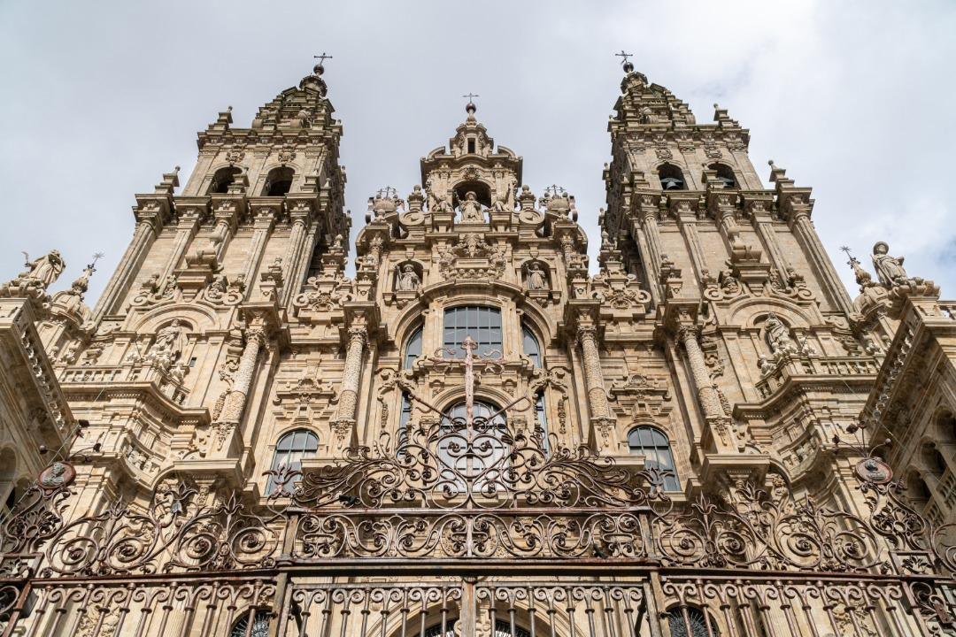 Catedral de Santiago de Compostela - Envato