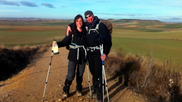 Marco y Laura, peregrinando hasta Santiago de Compostela