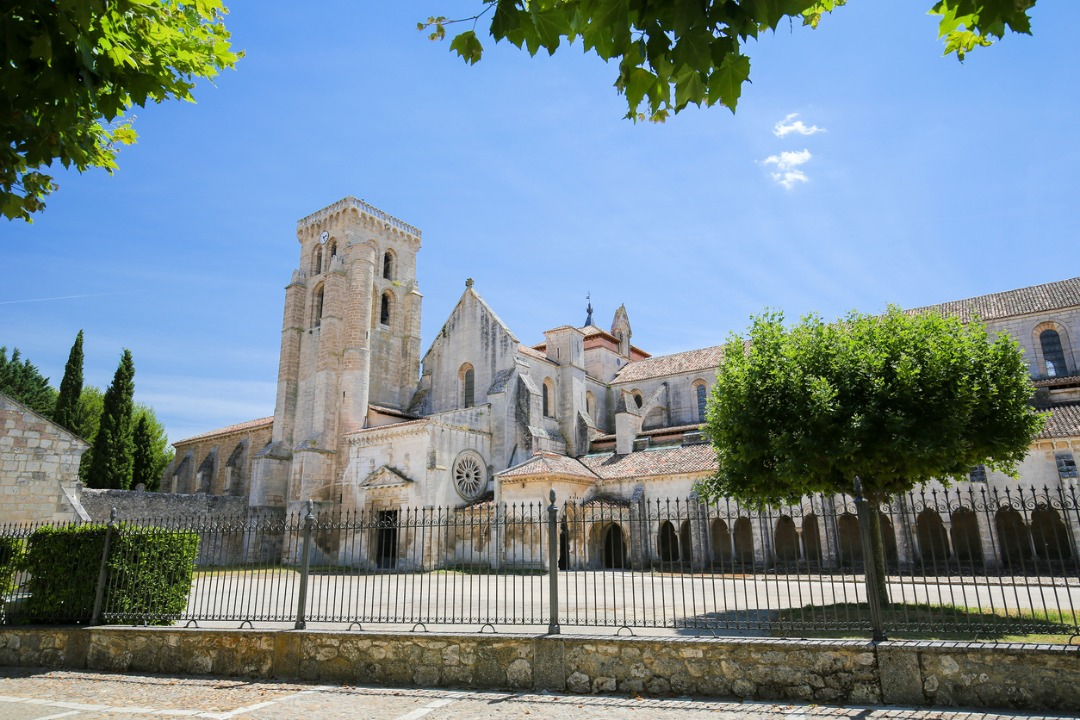Monasterio de las Huelgas Reales - orisvo/iStock