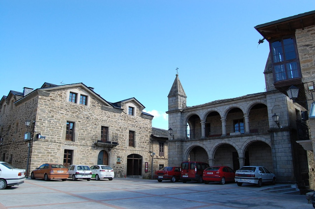 Puebla de Sanabria - Wikimedia Commons/Dantadd